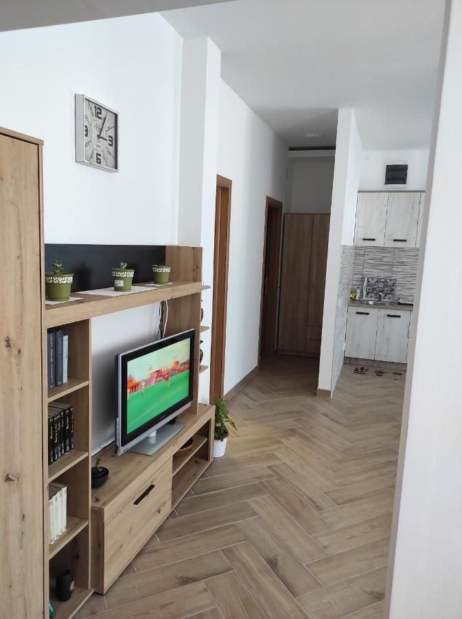 Andrea Airport Apartments Белград Экстерьер фото